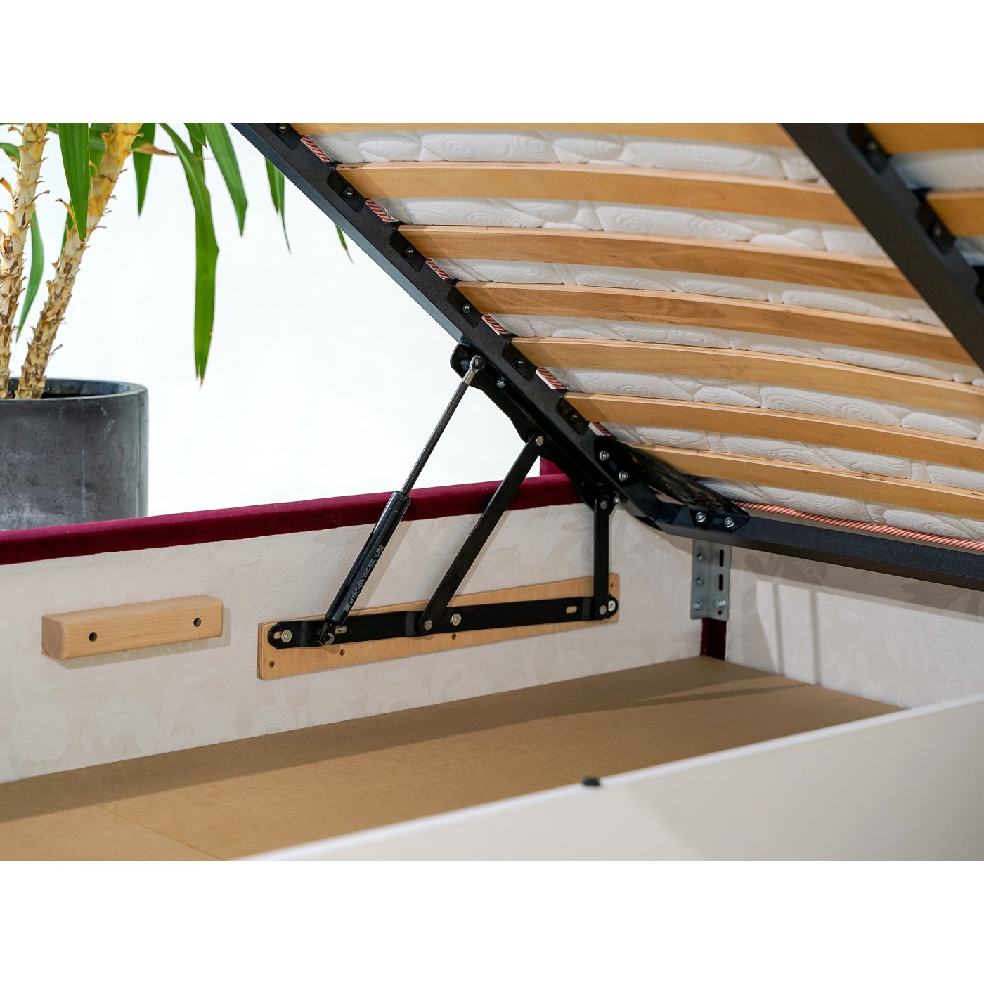 Ліжко Прага З ПМ
