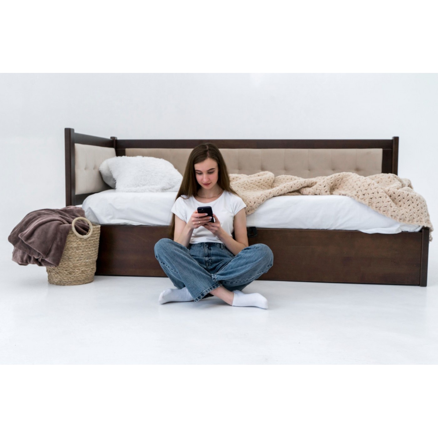 Ліжко Мілвокі з підйомним механізмом