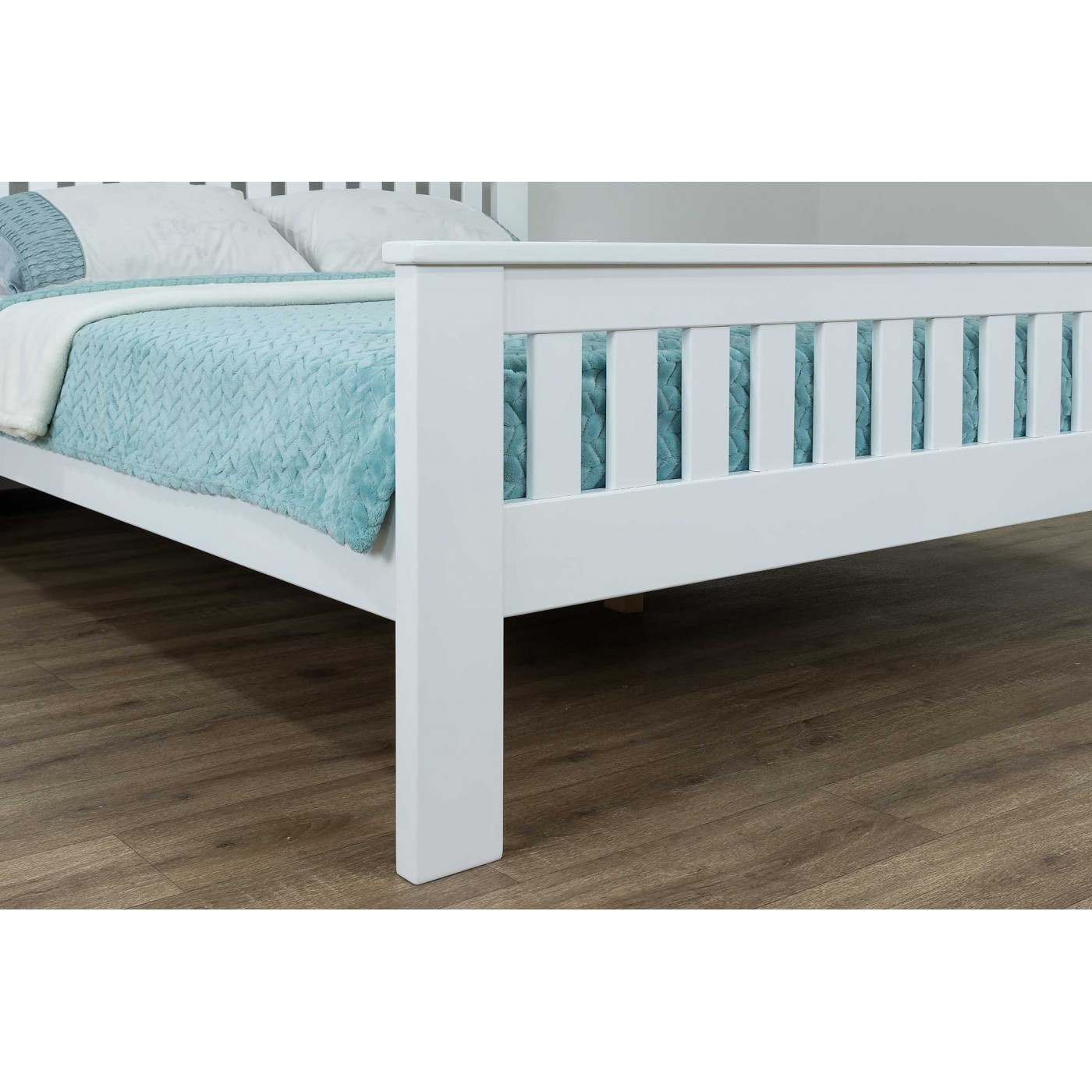 Двуспальная кровать Жасмин