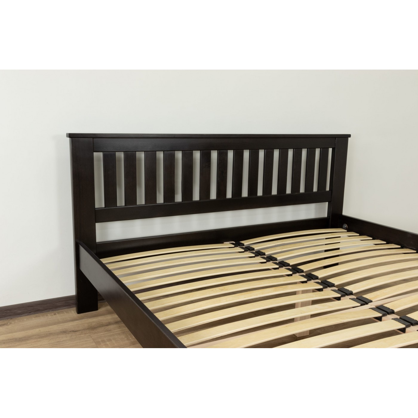 Двуспальная кровать Жасмин с низким изножьем