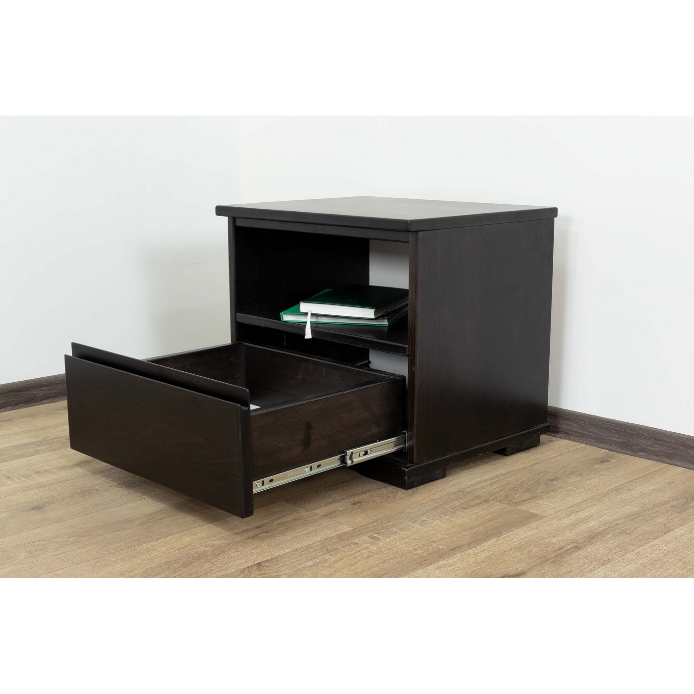 Тумба приліжкова Бостон низ